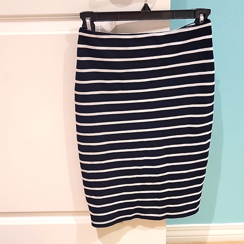 Joa striped skirt